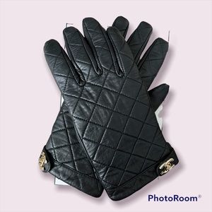 Chanel Lambskin Leather Quilted Gloves